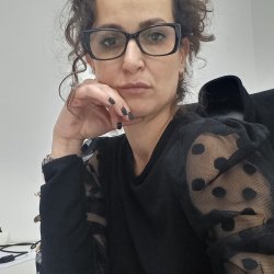 Jasmina frizer - Bella Tajs