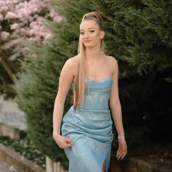 Nina - AN'REAL HAIR STUDIO