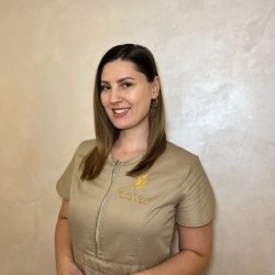 Kristina R. - Beautique spa