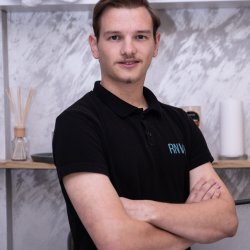 Andrija - Runway Massage Studio