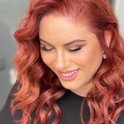 Svjetlana Ceca - Master kolor frizer - All seasons estetik studio