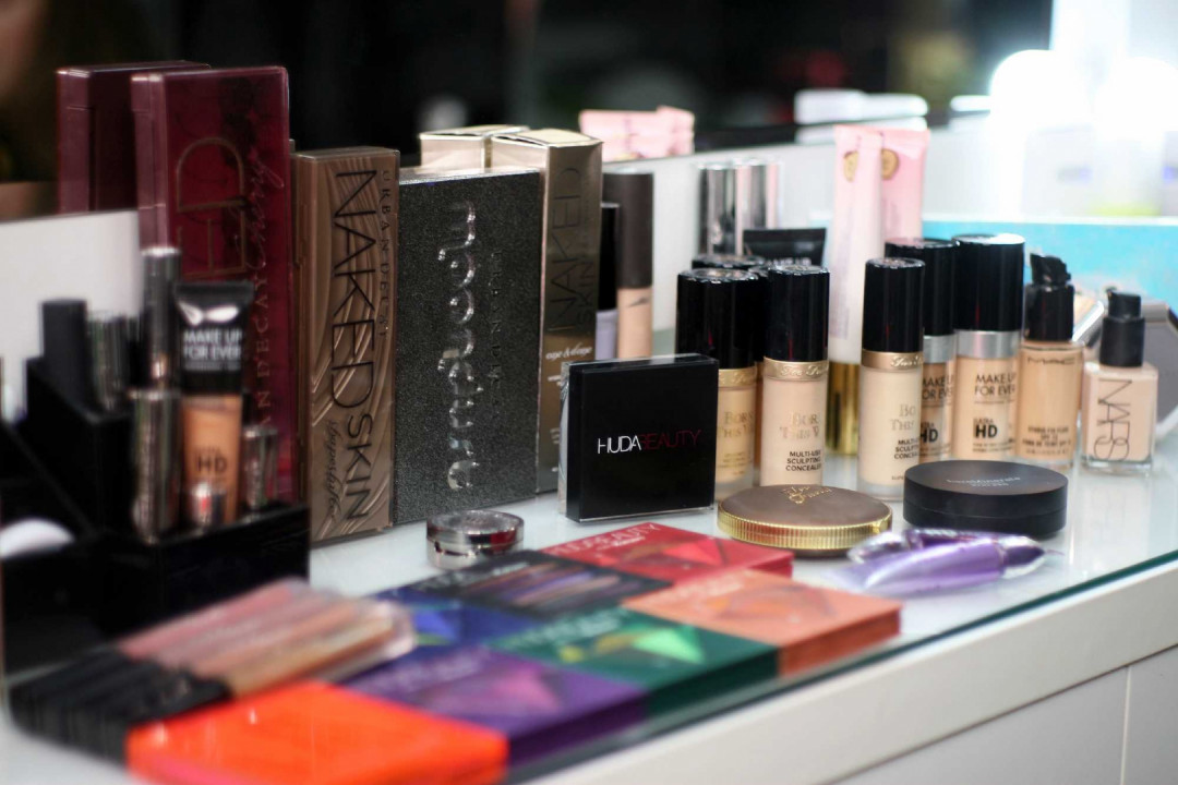 Profesionalno šminkanje + veštačke trepavice - Sensus, Beograd Make-up / šminkanje Lice Make-up / šminkanje, Beograd, Novi Beograd Stari Merkator