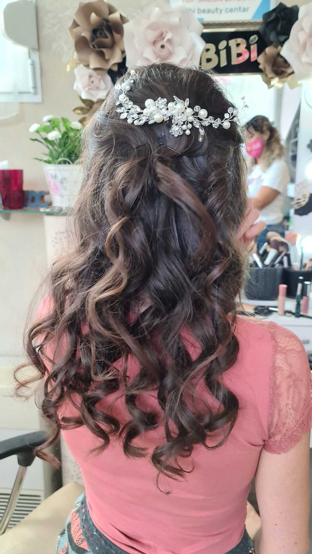 Bibi beauty centar #beograd Svečane i frizure za svadbu Svečana frizura - kosa srednje dužine