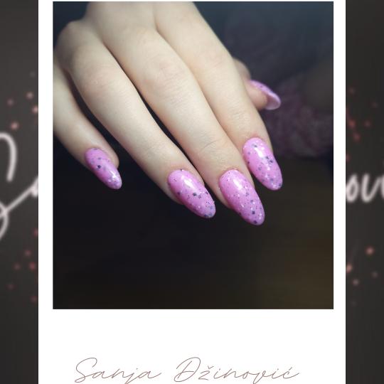 Sanja Džinović - Vračar #beograd Izlivanje noktiju Izlivanje noktiju gelom - S / M dužina