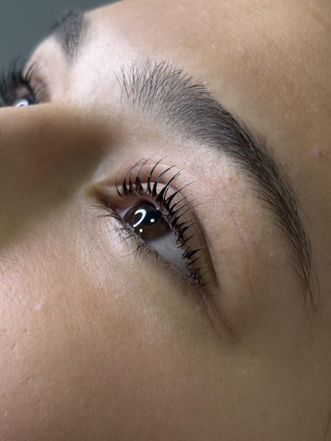 Lash lift - Sip&Style - Vojvode Savatija 27, Beograd Trepavice Lice Trepavice, Beograd, Vukov spomenik, Đeram