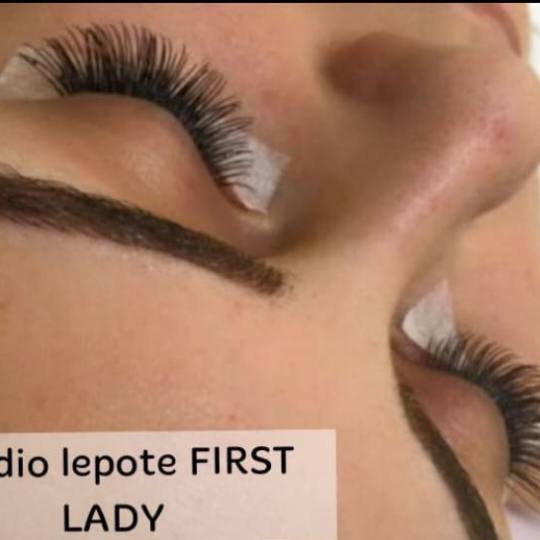 First lady #beograd Nadogradnja trepavica Nadogradnja svilenih trepavica - 1 na 1