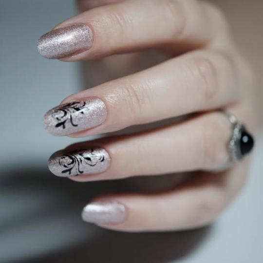 Magic Story Studio #novisad Ojačavanje noktiju Ojačavanje noktiju gelom - S dužina