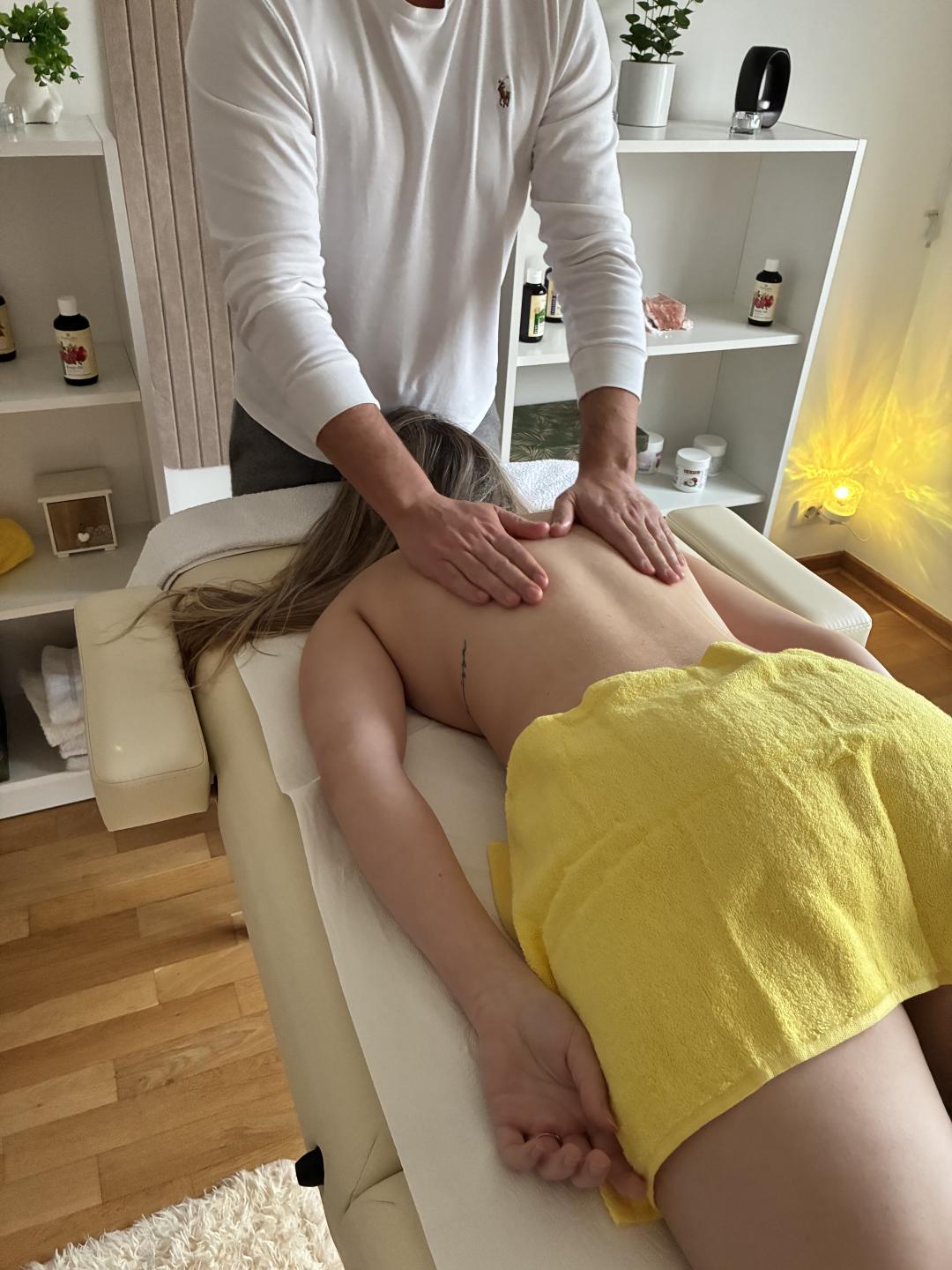 Varnelli Studio #beograd Masaža za opuštanje / relax / antistres Relax masaža - 60 minuta