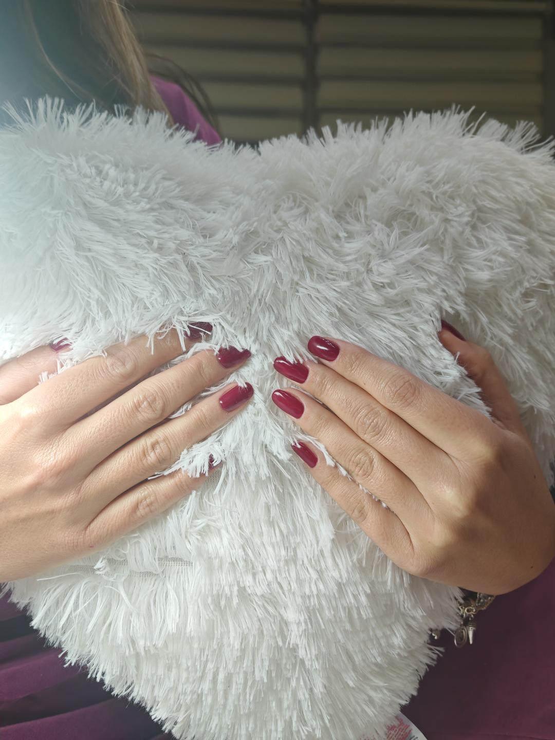 Beauty & Spa Zvončica #beograd Manikir Estetski manikir + rubber baza + boja