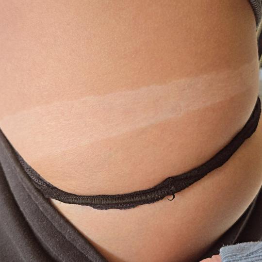 Lume Beauty #beograd Air brush potamnjivanje kože Sprej ten samopotamnjivanje - celo telo