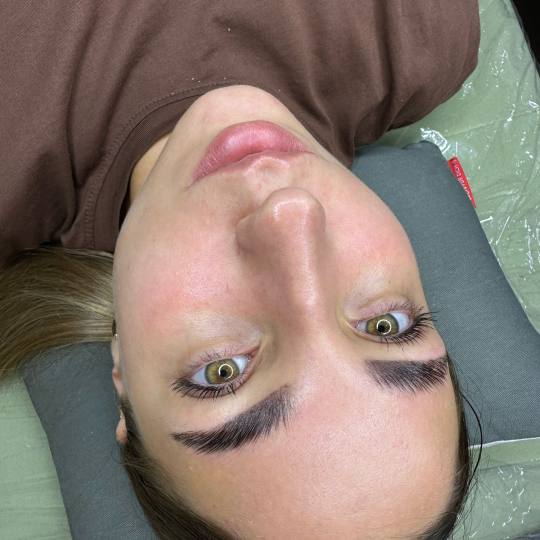 La belle beauty corner #nis Obrve Brow lift + lash lift