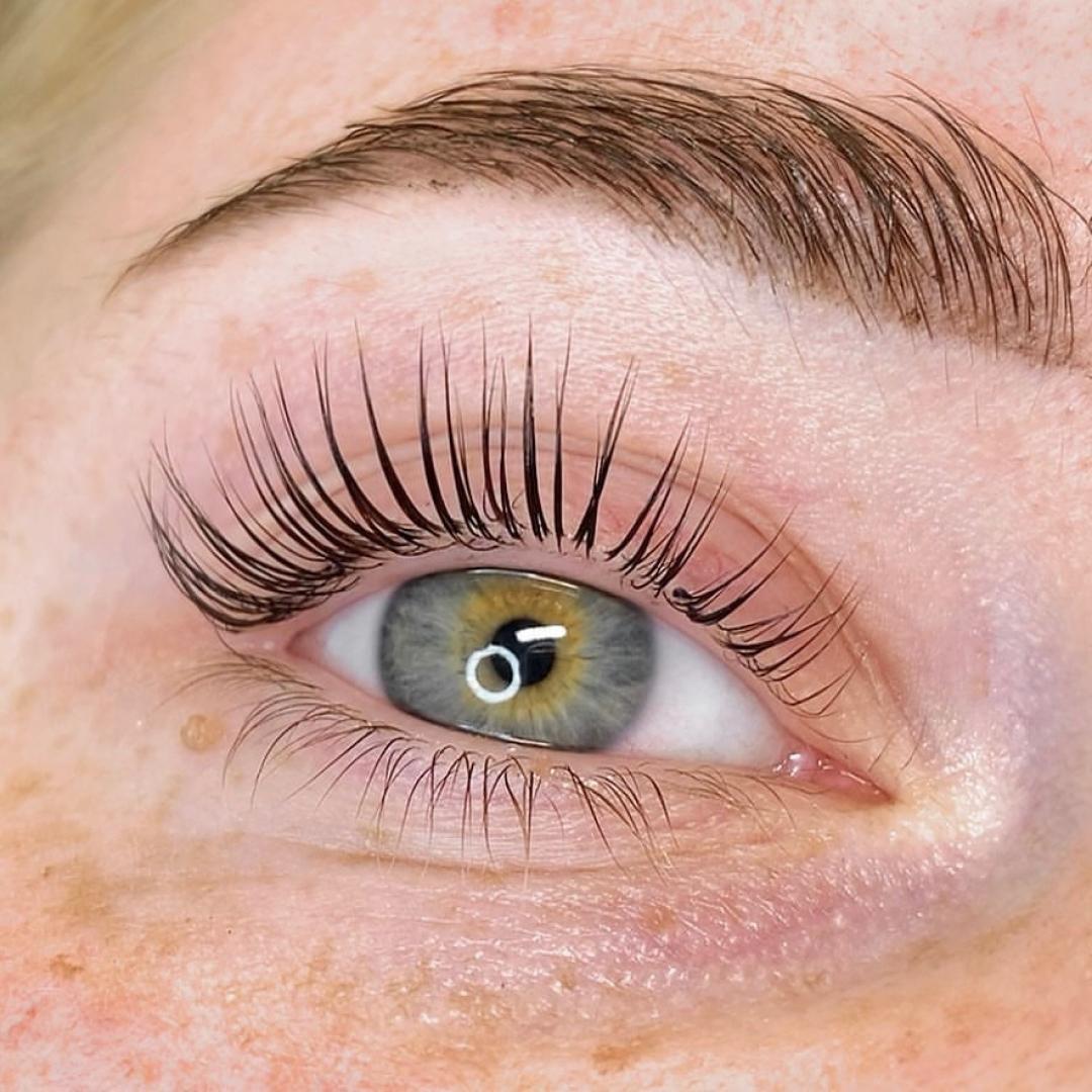 AmiSo Beauty Studio #novisad Trepavice Laminiranje trepavice