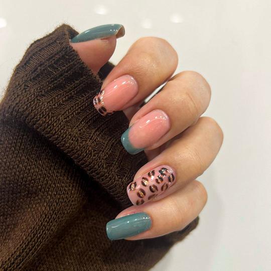 Studio Magic Room #beograd Manikir Ruski manikir + gel lak