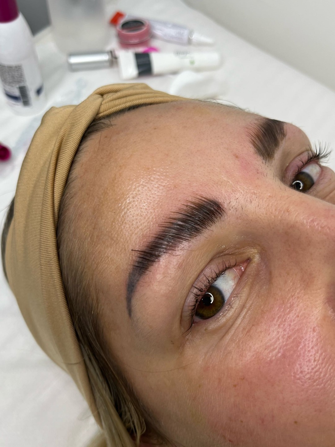 Glow studio #beograd Obrve Brow lift