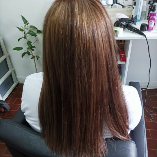 Shiny Look Gordina #nis Keratinski tretmani Keratinsko ispravljanje kose - tanka kosa srednje dužin