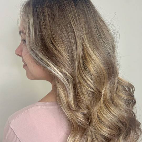 Urban beauty #beograd Pramenovi Pramenovi na foliju/Balayage /Ombre/ Sombre + preliv - duga kosa (ko