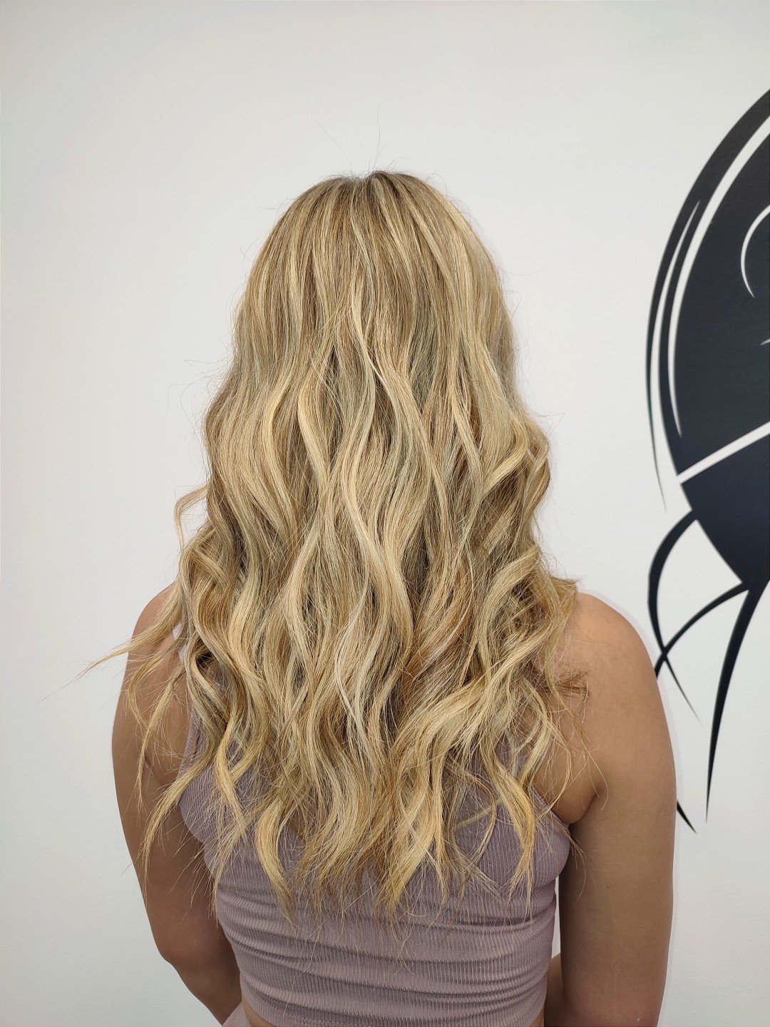 Infinity Hair #novisad Feniranje i stilizovanje Feniranje na talase - extra duga kosa