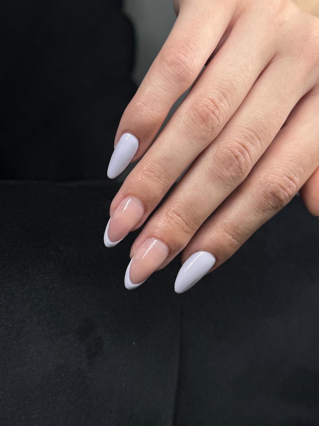 Izlivanje noktiju gelom - M dužina - Belle Ana, Beograd Izlivanje noktiju Nokti Izlivanje noktiju, Beograd, Vračar, Čubura, Crveni krst