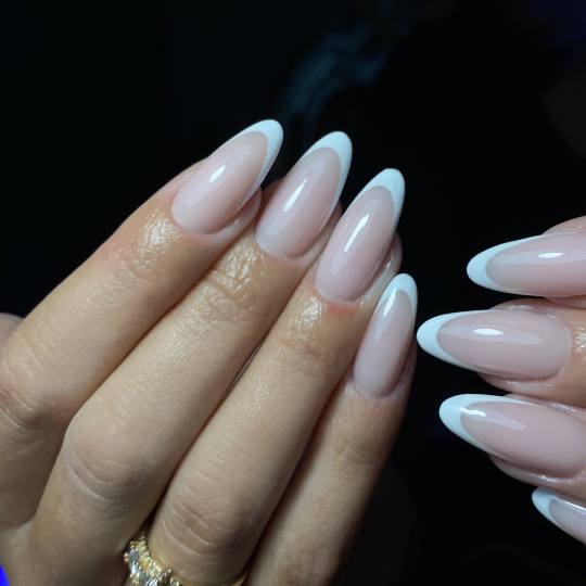 Beautopia #beograd Korekcija noktiju Korekcija gela - M dužina