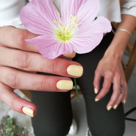 Be YOU tiful #novisad Ojačavanje noktiju Ojačavanje prirodnih noktiju Dipping powder tehnikom