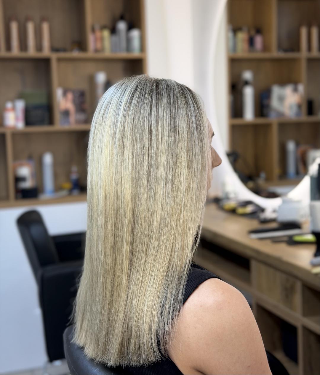 Balayage - kosa srednje dužine - Studio Eleven Ladies&Gentlemen, Beograd Ombre, sombre, balayage Frizerski saloni Ombre, sombre, balayage, Beograd, Zvezdara