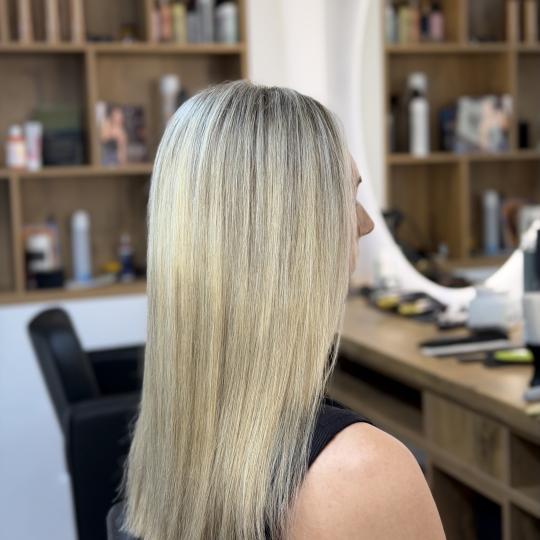 Studio Eleven Ladies&Gentlemen #beograd Ombre, sombre, balayage Balayage - kosa srednje dužine