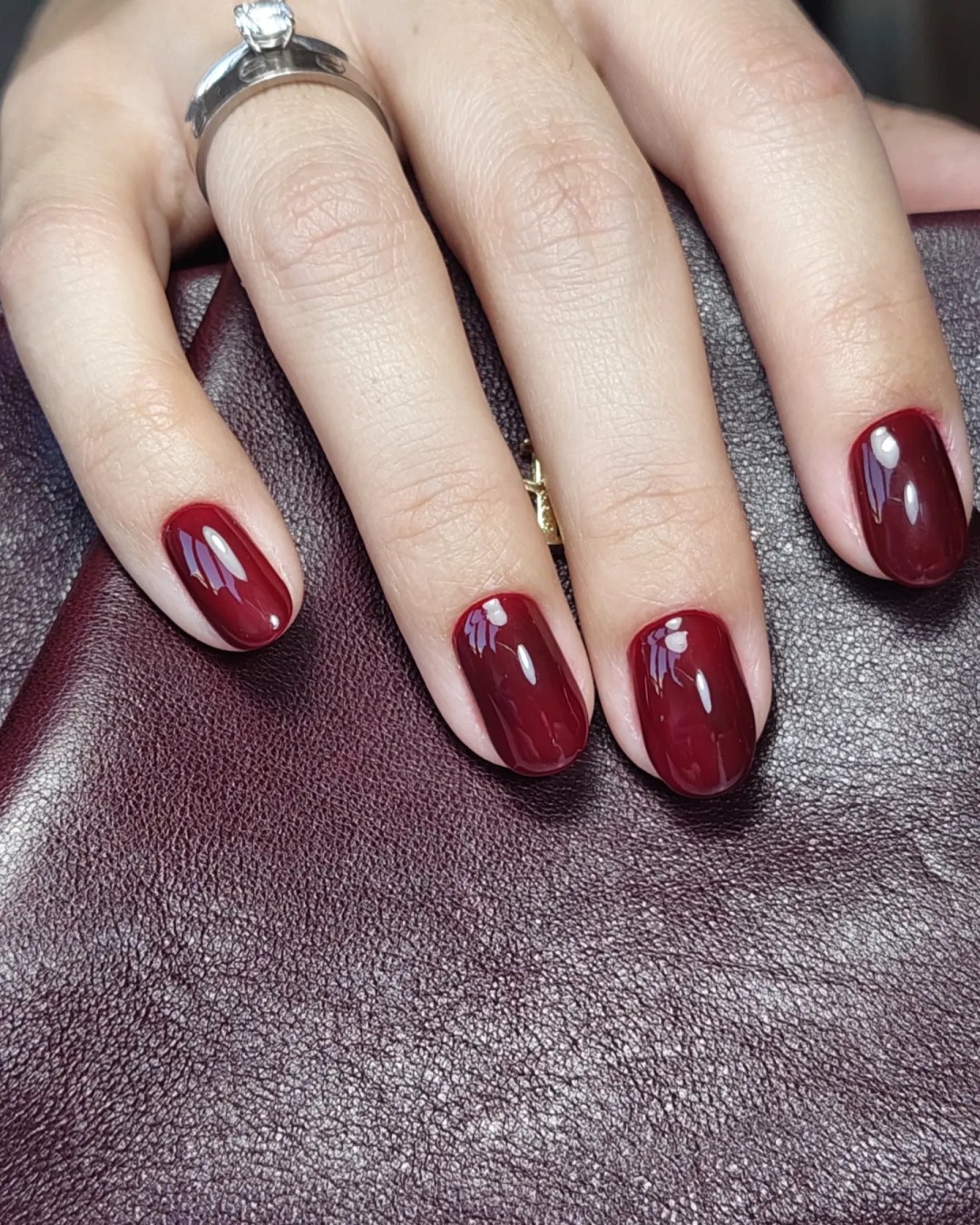 Fearless Beauty Studio #beograd Manikir Manikir + gel lak (kombinovani manikir)