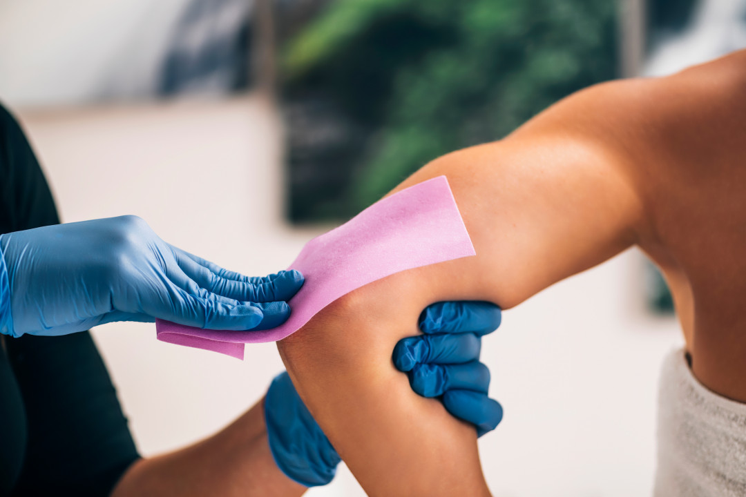 Depilacija celih ruku hladnim voskom - za dame - PJ Health & Beauty Center, Beograd Depilacija ruku Depilacija Depilacija ruku, Beograd, Centar, Stari grad, Dorćol