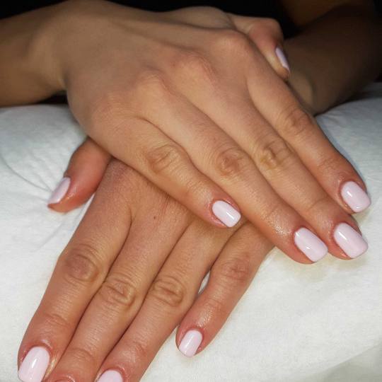 Migun centar relax #beograd Gel lak Gel lak - ruke