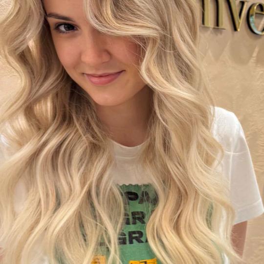 Urban beauty concept #beograd Ombre, sombre, balayage Balayage + preliv by Revlon - ekstra duga kosa