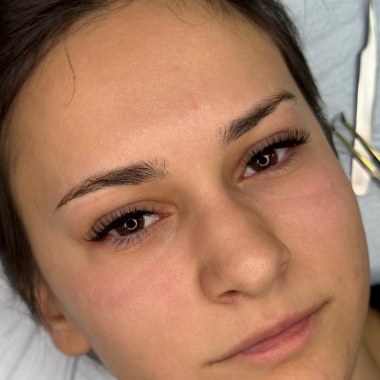 Esthetics Milica #mionica Nadogradnja trepavica Nadogradnja svilenih trepavica - 1 na 1