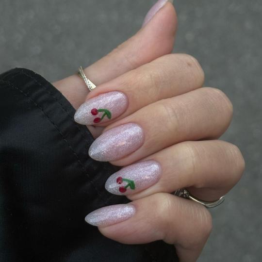 Sarita secret #beograd Manikir Manikir + gel lak korekcija