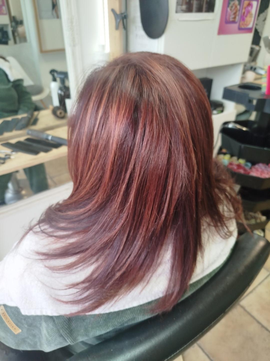 Pramenovi na kapu + preliv + feniranje - duga kosa - Beauty style hair J&D, Novi Sad Pramenovi Frizerski saloni Pramenovi, Novi Sad, Sajmište, Detelinara, Banatić