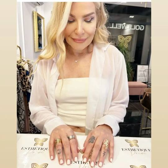 Esthetique Privé #beograd Gel lak Gel lak bez manikira