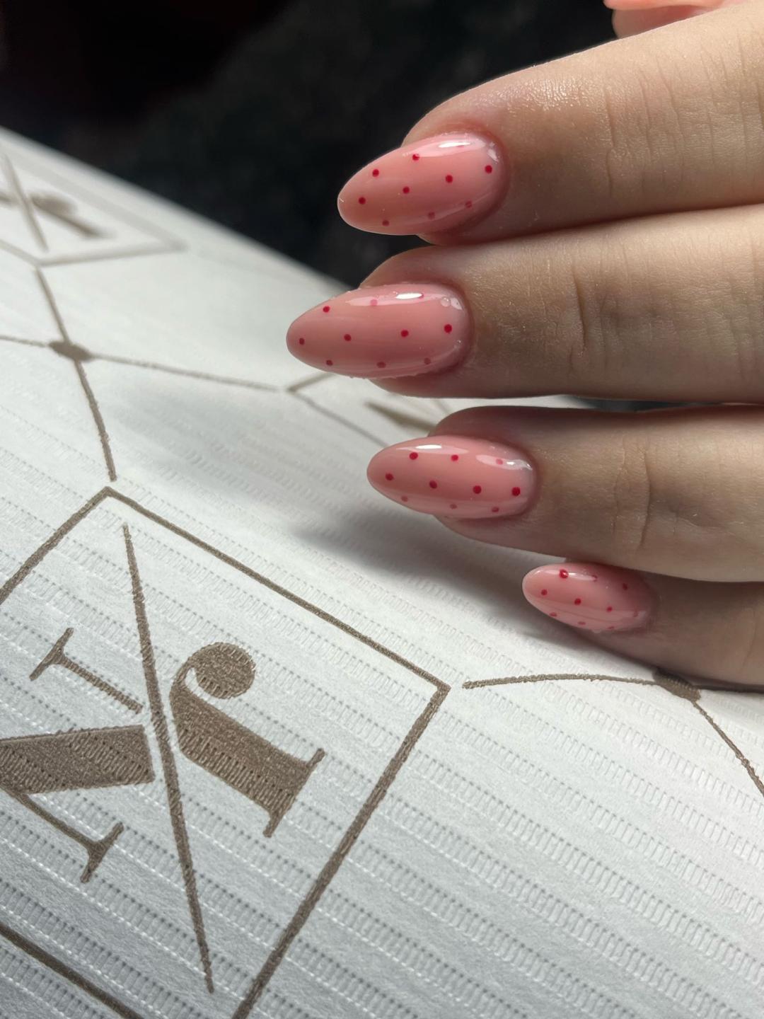 Miss Princess Beauty Center #beograd Korekcija noktiju Manikir + korekcija gela / akrila - M dužina