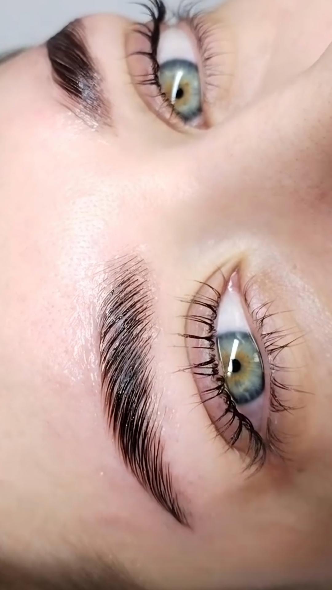 Esthetique Privé #beograd Obrve Brow lift + lash lift + farbanje obrva i trepavica