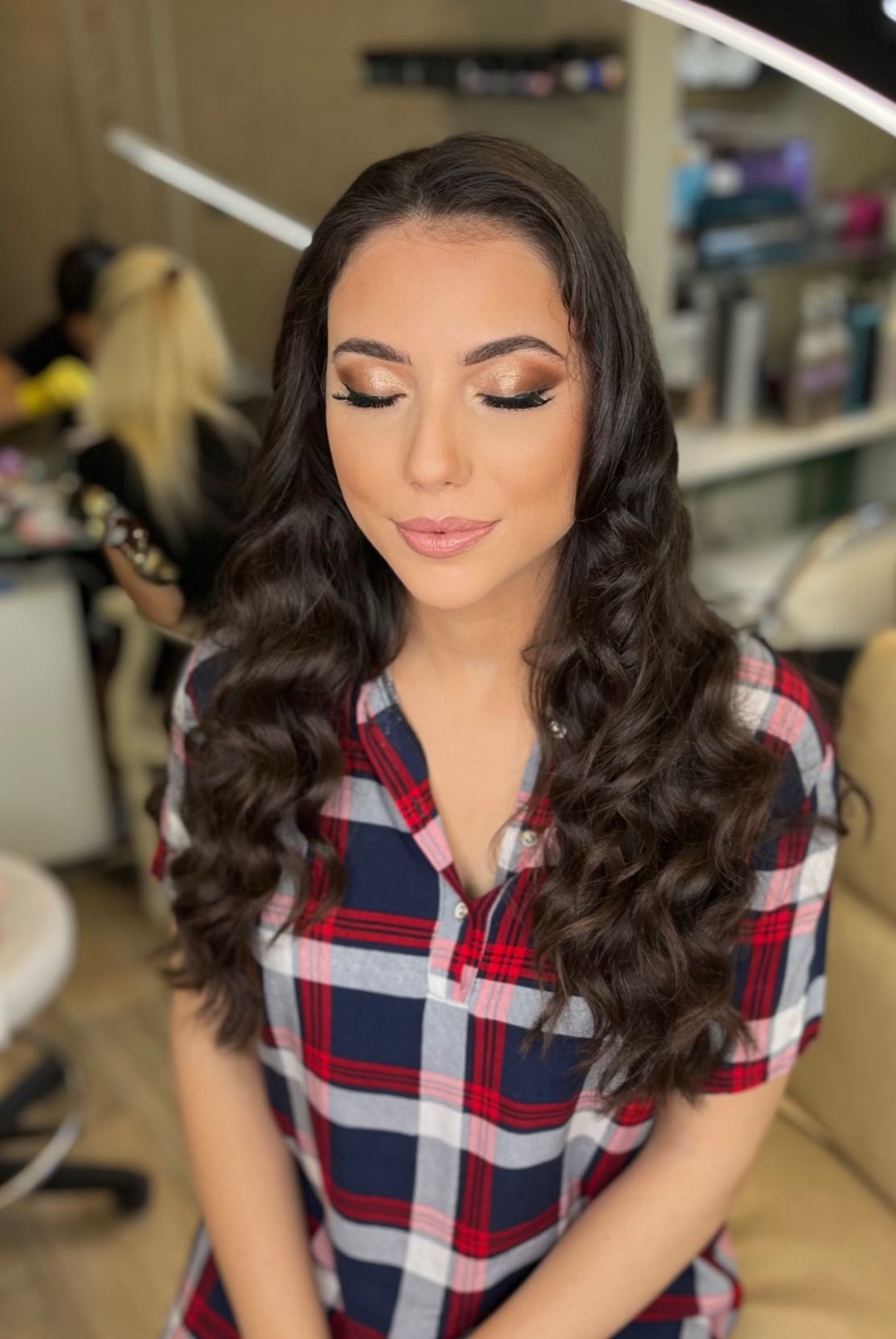 Bibi beauty centar #beograd Make-up / šminkanje Profesionalno šminkanje + veštačke trepavice + svečana frizura