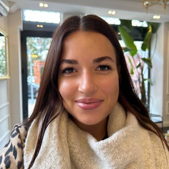 Esthetique Privé #beograd Obrve Brow lift + lash lift + farbanje obrva i trepavica