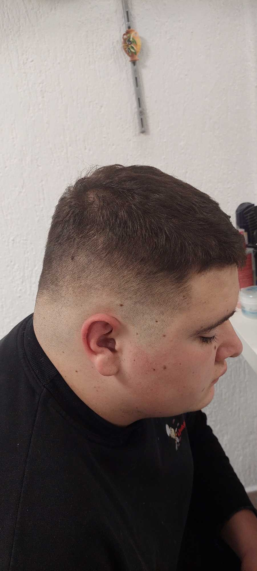 TeoS - Zemun #beograd Muško šišanje Muško šišanje fade + pranje kose