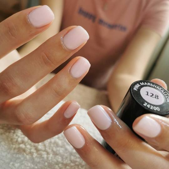 D&D Beauty Center #beograd Gel lak Gel lak - ruke