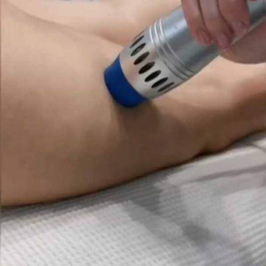 Grossi cosmetic #beograd shockwave u ulozi razbijanja tvrdokornog celulita