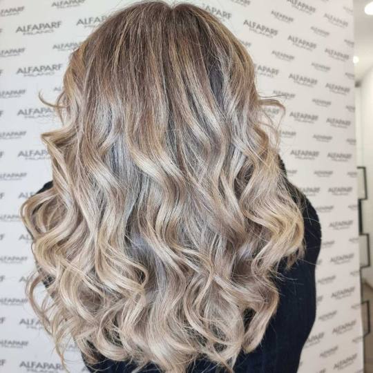 Alfaparf Studio Ada Mall #beograd Ombre, sombre, balayage Balayage / ombre / sombre + preliv - duga 