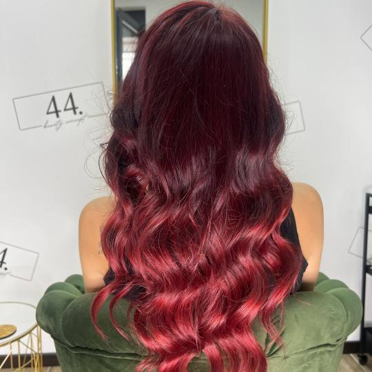 44. Beauty Concept #beograd Feniranje i stilizovanje Feniranje na talase - duga kosa