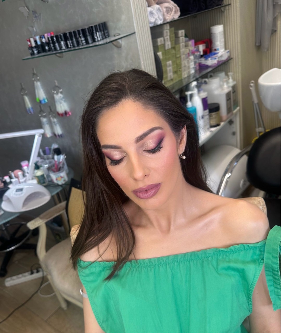Bibi beauty centar #beograd Make-up / šminkanje Profesionalno šminkanje + veštačke trepavice