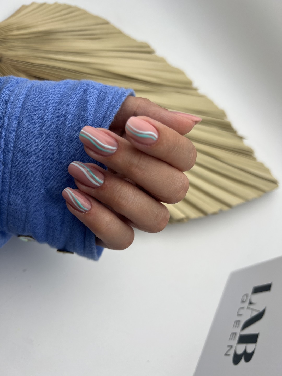 Beauty Blend #beograd Izlivanje noktiju Izlivanje noktiju gelom - S dužina