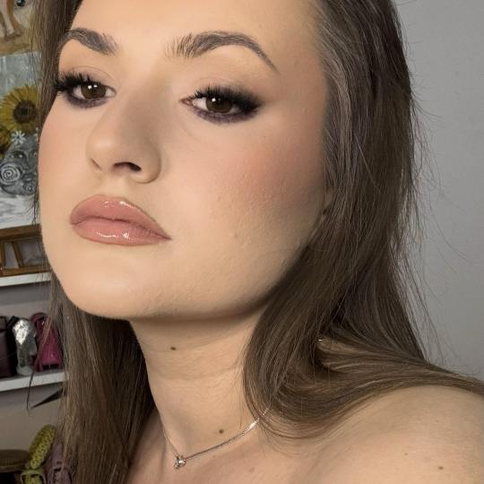 Emaline #novisad Make-up / šminkanje Profesionalno šminkanje