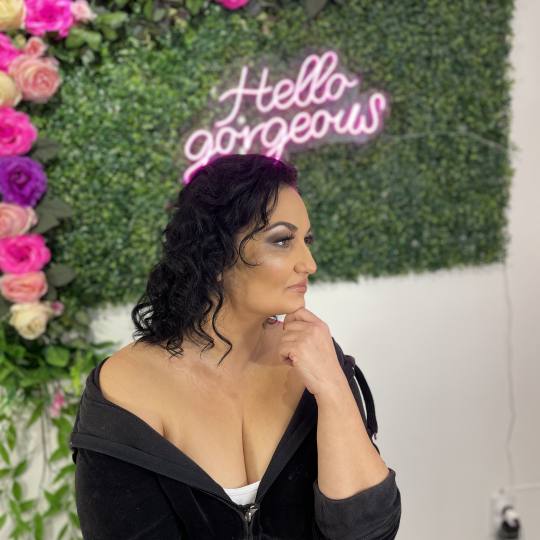 Princess beauty #nis Make-up / šminkanje Profesionalno šminkanje + veštačke trepavice