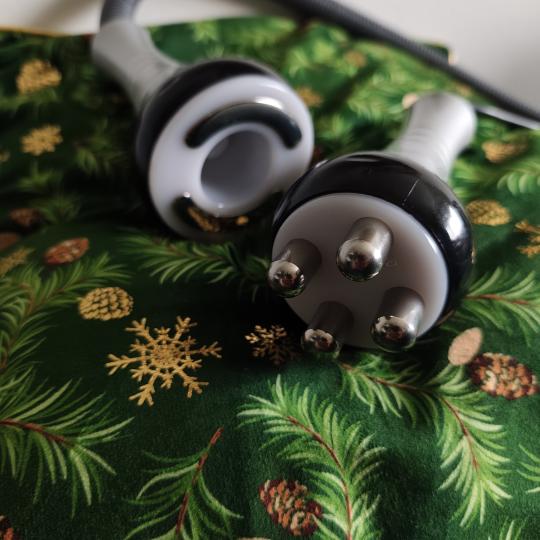 Pro studio Scarlet #beograd Kavitacija Kavitacija +rf+vakum Razbijte masne naslage ,zategnite svoju 