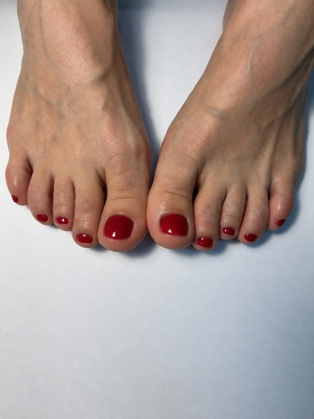 Gel lak nogu + spa pedikir gratis - Shishi beauty studio, Beograd Gel lak Nokti Gel lak, Beograd, Centar, Stari grad, Dorćol