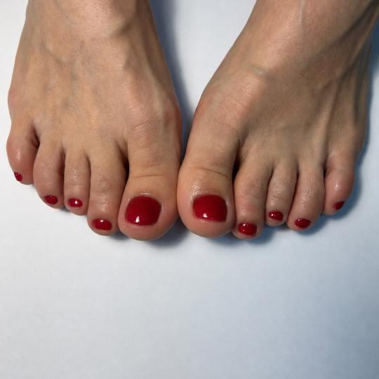Shishi beauty studio #beograd Gel lak Gel lak nogu + spa pedikir gratis